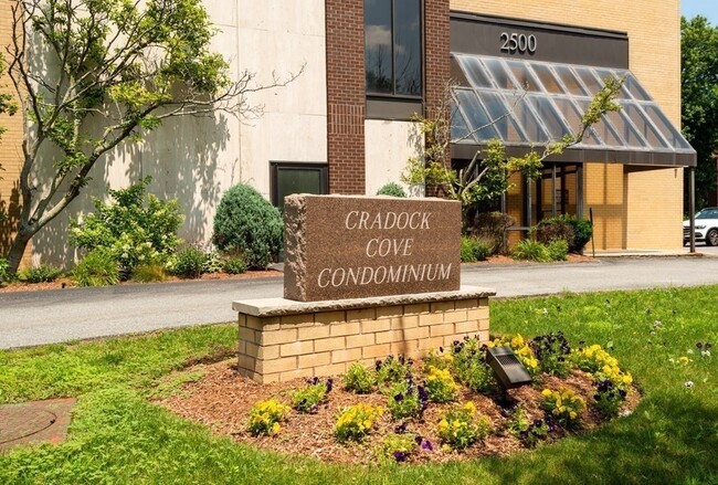 Foto del edificio - 2500 Mystic Valley Pkwy