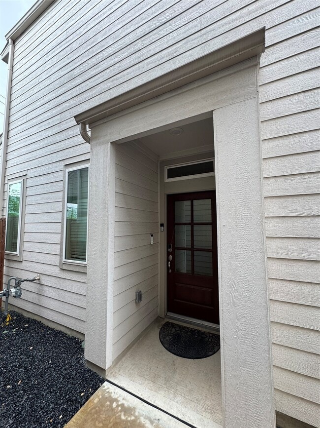 Building Photo - 8207 Rising Stream Dr