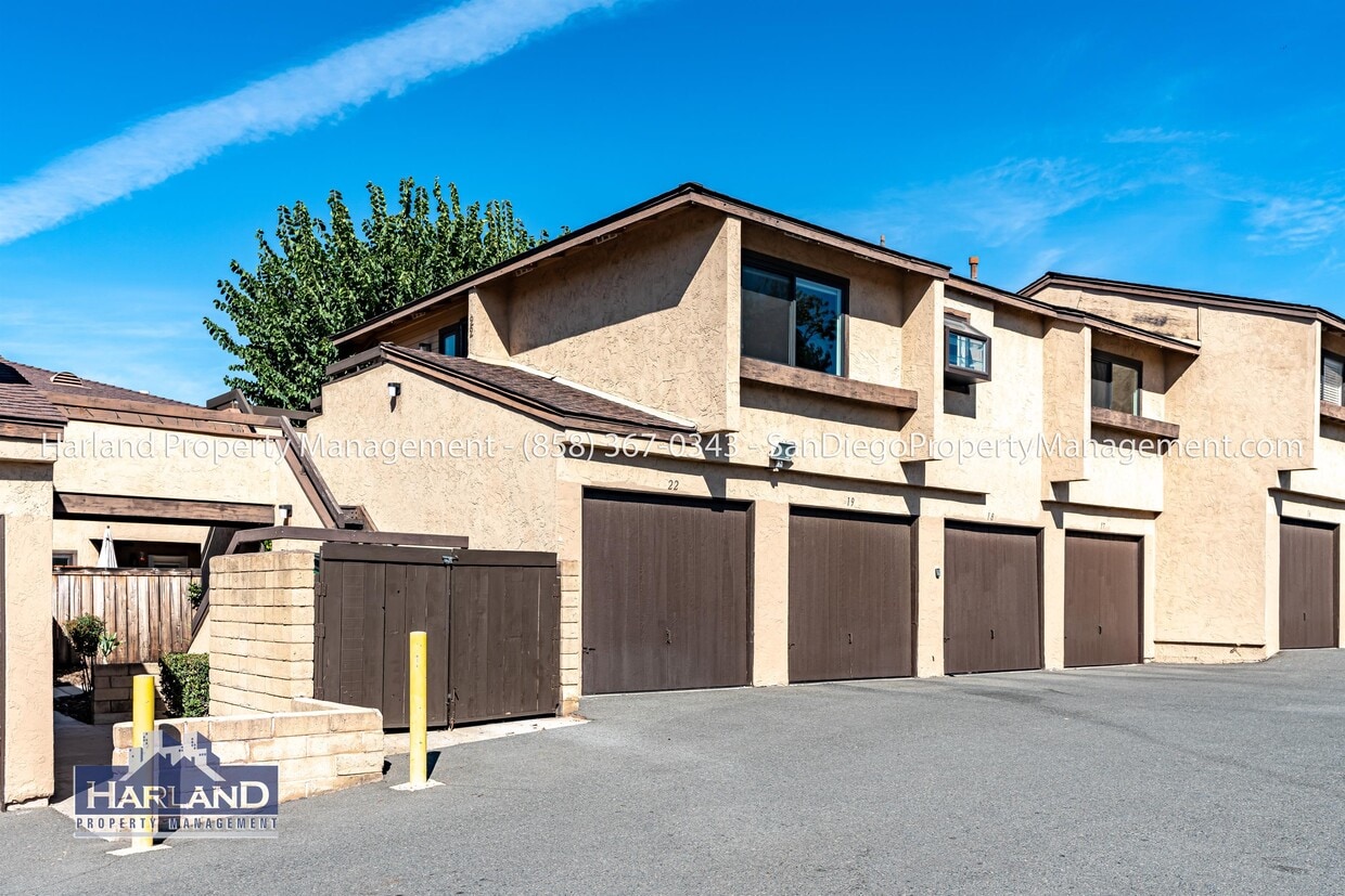 9244 Mast Blvd, Santee, CA 92071 Townhome Rentals in Santee CA