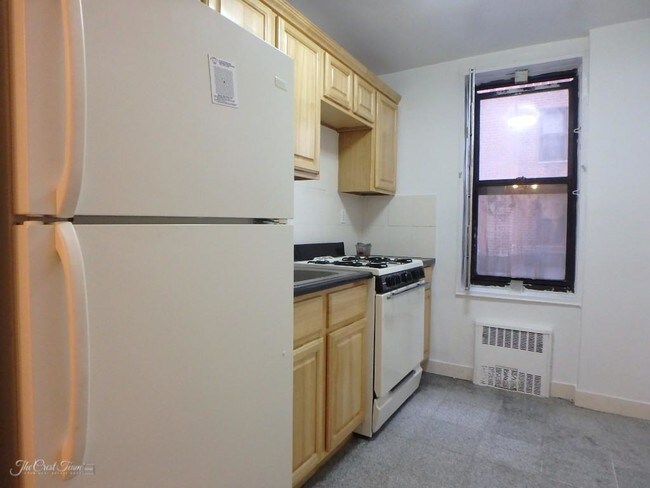 Building Photo - 8335 139th St