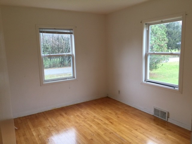Building Photo - 9764 N Arrowwood Rd