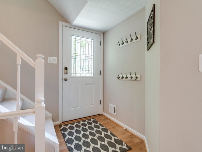 Foto del edificio - 2124 Whisperwood Glen Ln