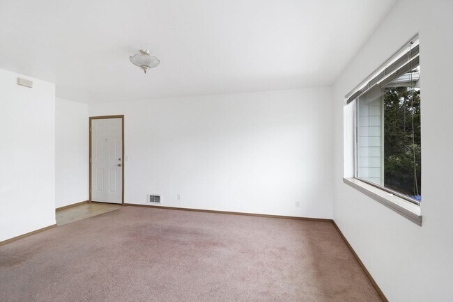 Foto del edificio - 1384 NW Falls Creek Loop