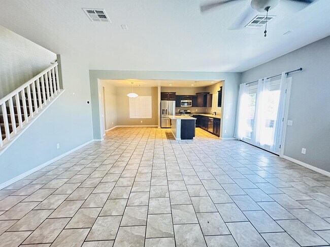 Building Photo - 2340 Rue Bienville Way