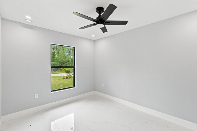 Building Photo - 4778-4780 Nelson Dr