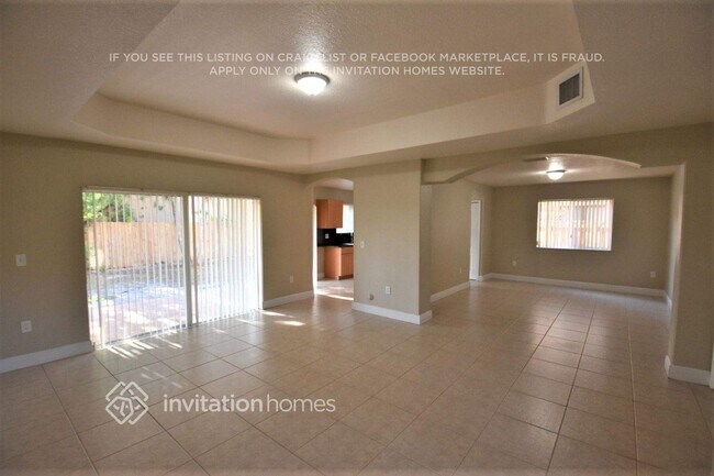 Foto del edificio - 4390 SW 159th Ave
