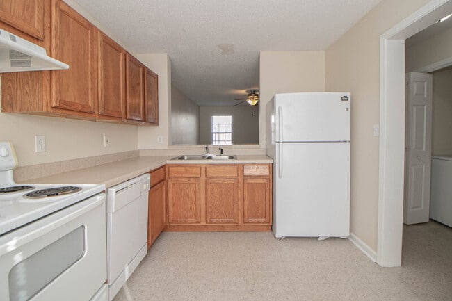 Building Photo - 299 Raleigh Dr