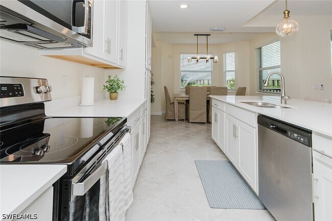 Building Photo - 5835 Double Eagle Cir