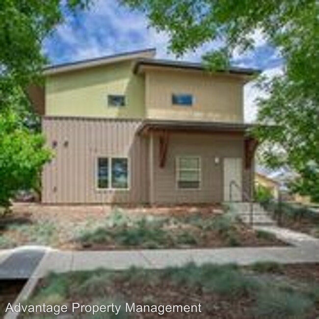 Foto del edificio - 3 br, 3 bath House - 712 W. Laurel Street #2