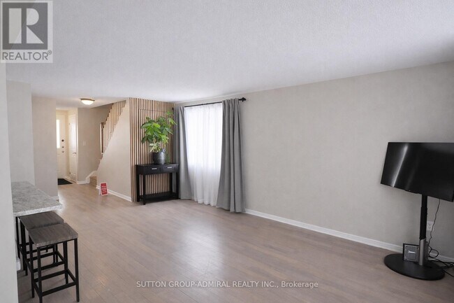 Photo du bâtiment - 133 Columbia Rd