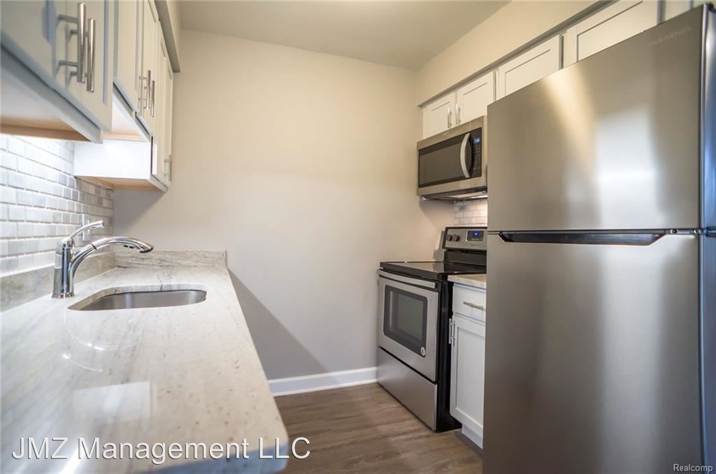 Foto principal - 2155 Decker Rd