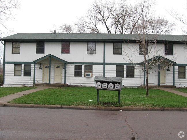 Building Photo - 5600 4th St NE