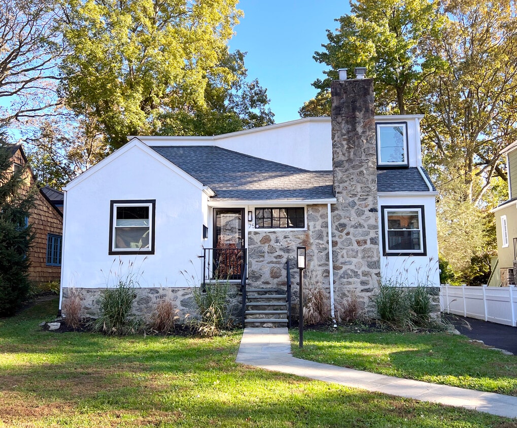 75 Myrtle Blvd, Larchmont, NY 10538 House for Rent in Larchmont, NY