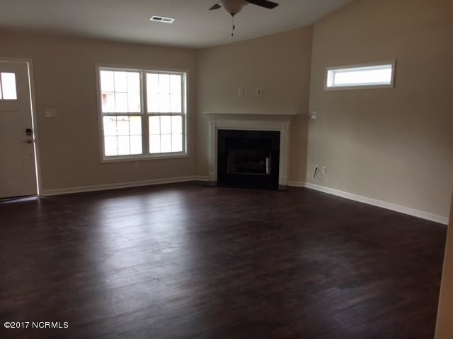 Foto del edificio - 210 Bungalow Dr