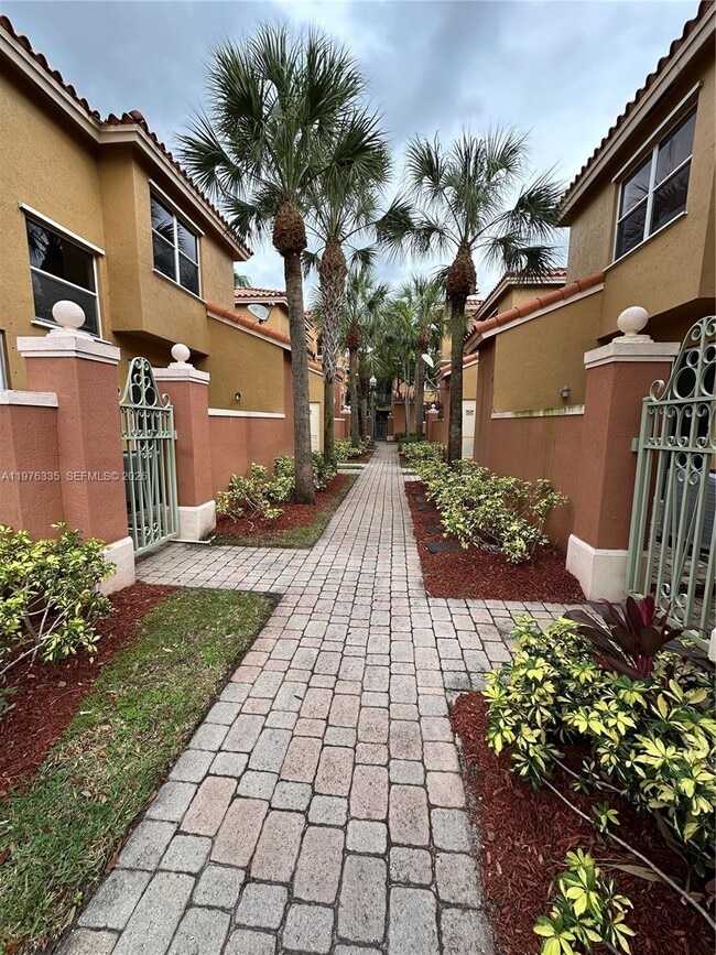 Building Photo - 745 SW 107th Ave