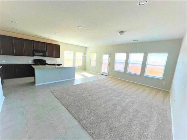 Building Photo - 2771 Winding Creek Rd