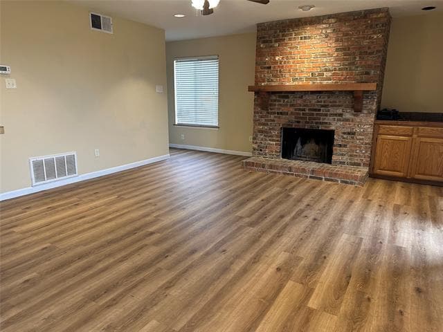 Building Photo - 927 Signal Ridge Pl