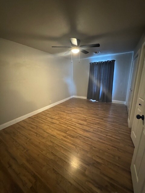 Foto del edificio - 4922 NW Ozmun Ave