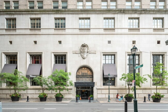 Building Photo - 111 S 15th St