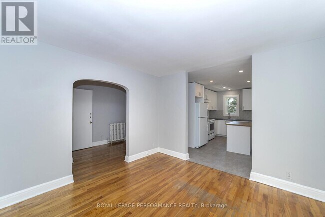 Photo du bâtiment - 17 Springfield Rd