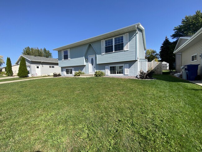 Foto del edificio - 4816 25th Ave NW
