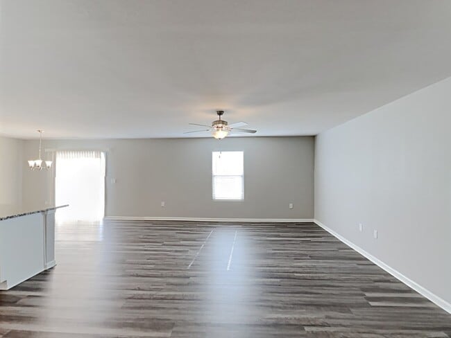 Building Photo - 106 Wellshire Dr