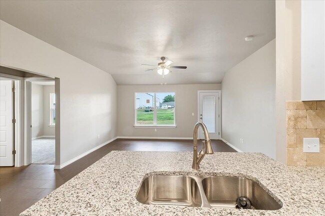 Foto del edificio - 410 Grove St