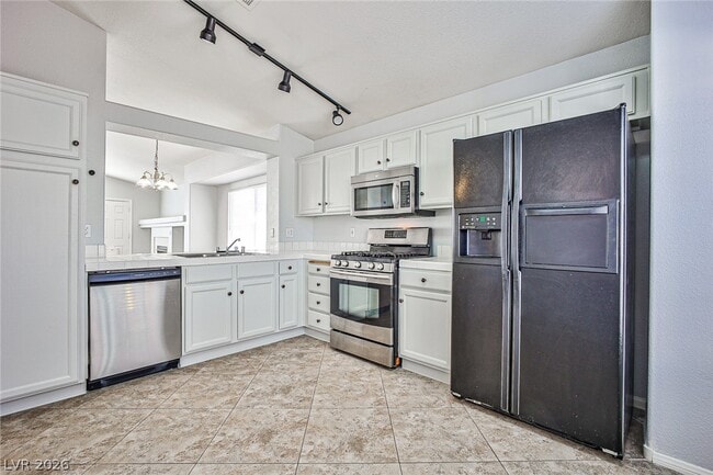 Building Photo - 3432 Meridale Dr