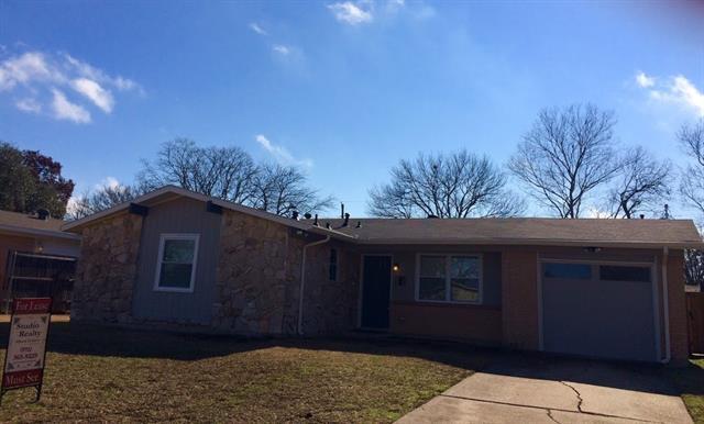 Primary Photo - 923 Wateka Way