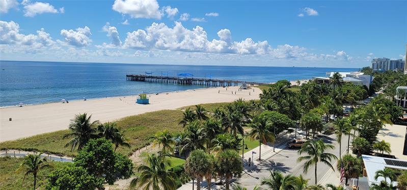 Foto del edificio - 328 N Ocean Blvd