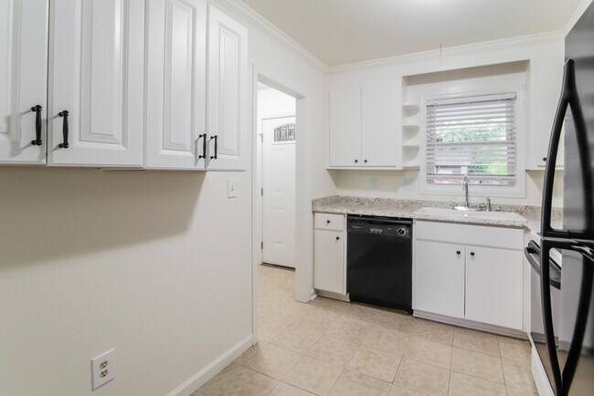 Foto del edificio - 4508 Outwood Dr