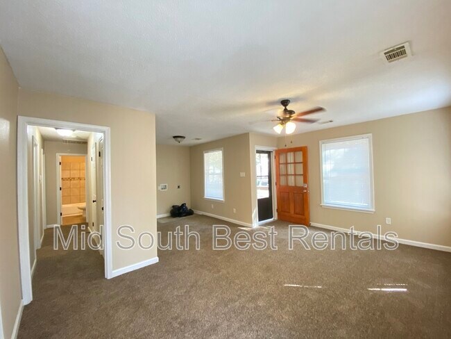 Foto del edificio - 2304 S Tyler St