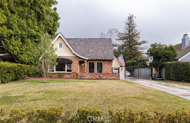 Building Photo - 2117 Greenleaf St