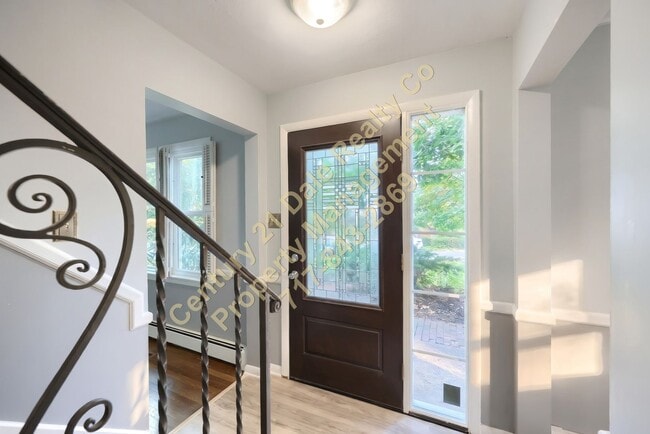 Foto del edificio - Beautiful 3 Bedroom 2.5 Bath Home in Dallastown Schools Pet Friendly