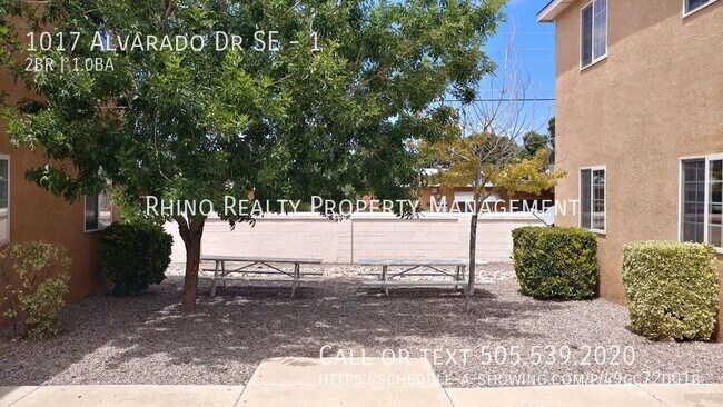 Foto del edificio - 1017 Alvarado Dr SE