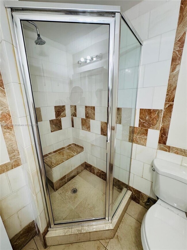 Foto del edificio - 3 bedroom in Hollywood FL 33021