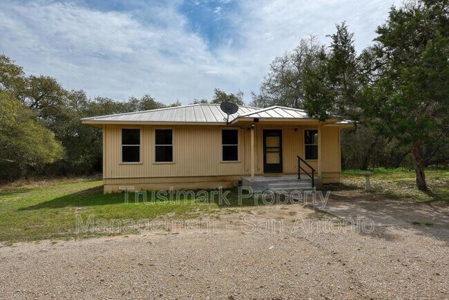 Building Photo - 930 Co Rd 342