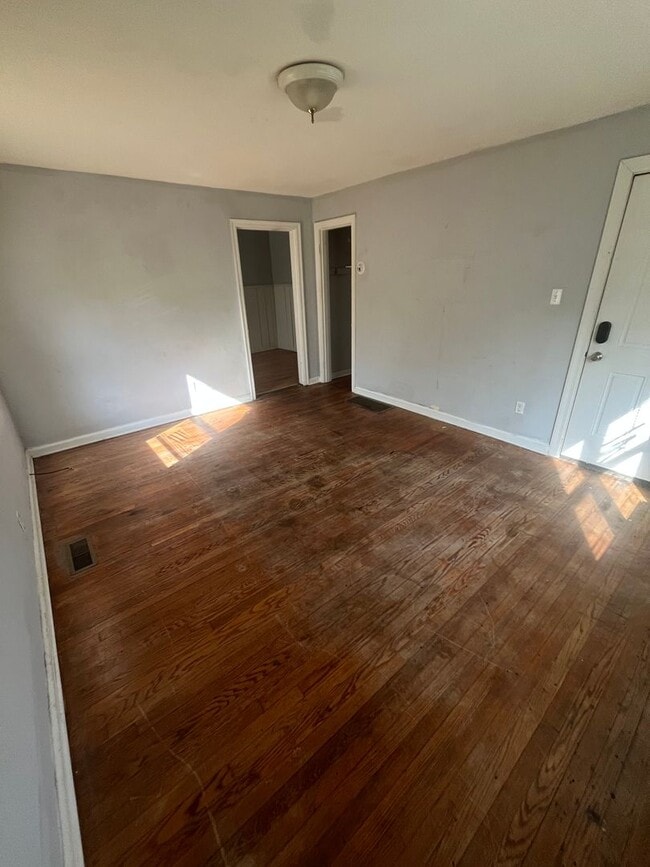 Building Photo - 3065 Bracken Woods Ln
