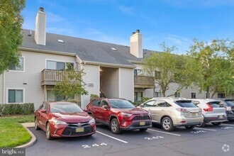 Building Photo - 902 Aspen Dr