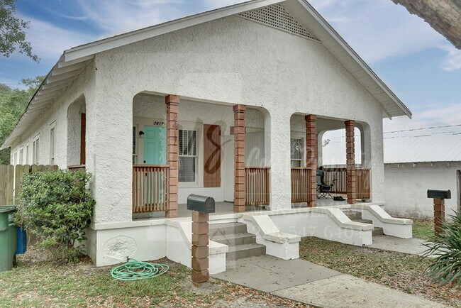 Foto del edificio - 2417 21st Ave