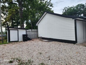 Building Photo - 6239 Carver Rd