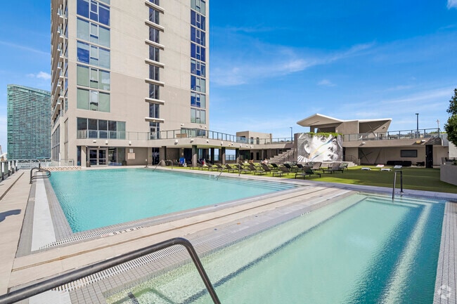 Piscina - Alea Miami
