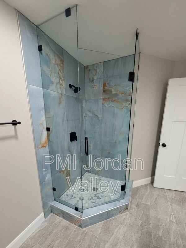 Foto del edificio - 408 RIGDON St