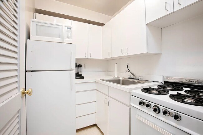 Foto del edificio - 25 W 13th St