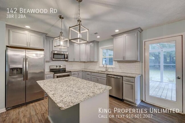 Building Photo - 142 Beawood Rd