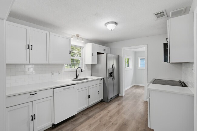 Foto del edificio - 505 E Heron St