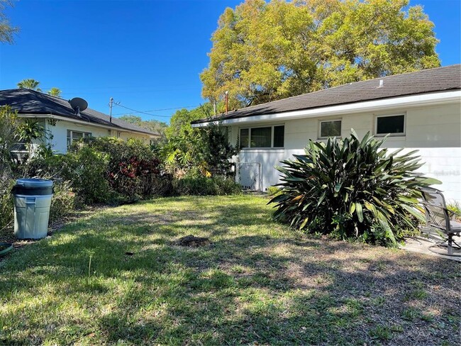 Building Photo - 4402 Henderson Blvd