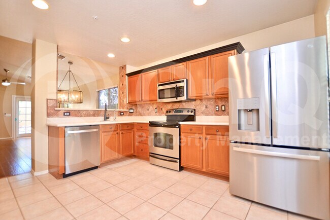 Building Photo - Single story home in Scottsdale!