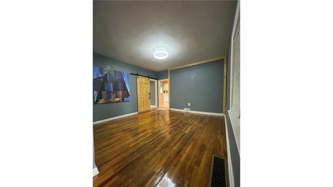 Foto del edificio - 1264 Diagonal Rd