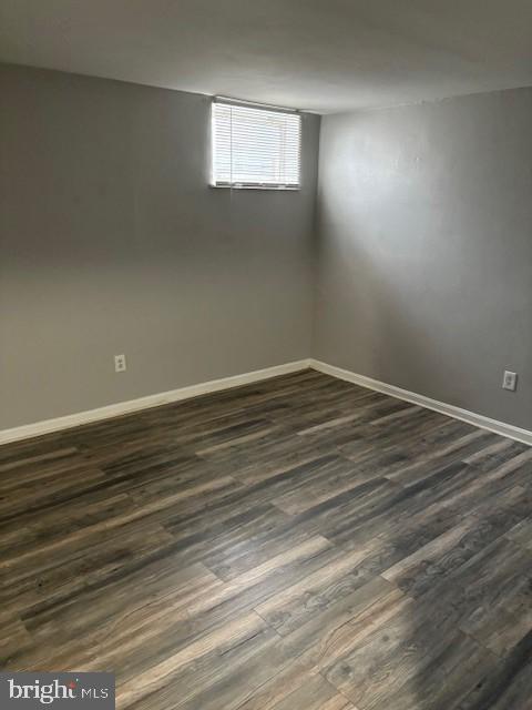 Foto del edificio - 27 E Main St